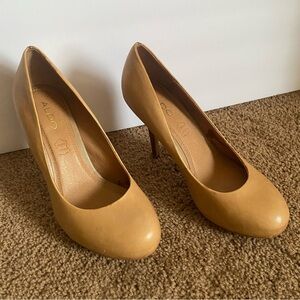 Aldo Women's platform heels Y2K Classic Brown Heels